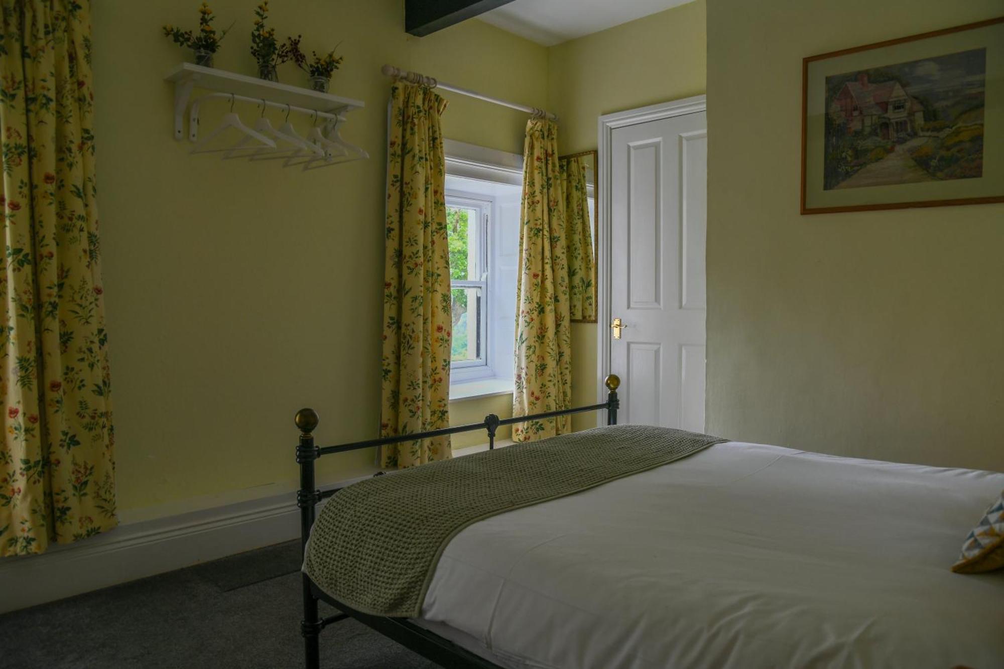 Lowbyer Manor Country House Олстън Екстериор снимка