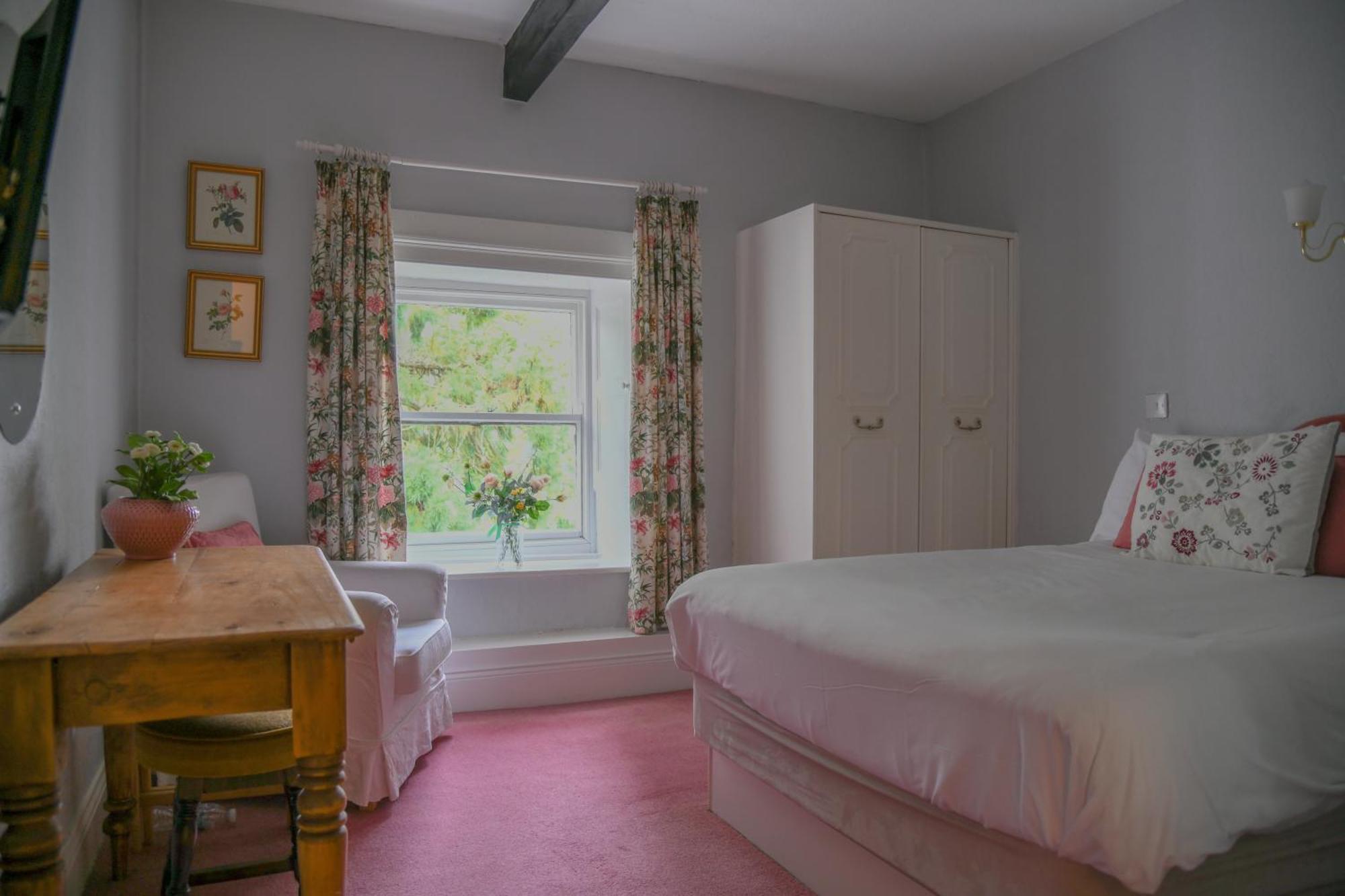 Lowbyer Manor Country House Олстън Екстериор снимка