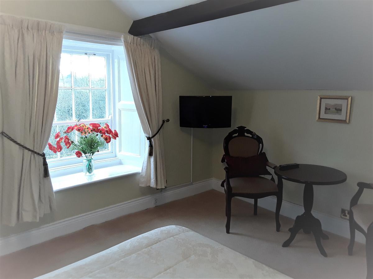 Lowbyer Manor Country House Олстън Екстериор снимка