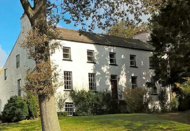 Lowbyer Manor Country House Олстън Екстериор снимка